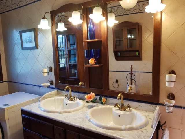 Вилла Vivienda Rural Casa Sofia Убрике Экстерьер фото